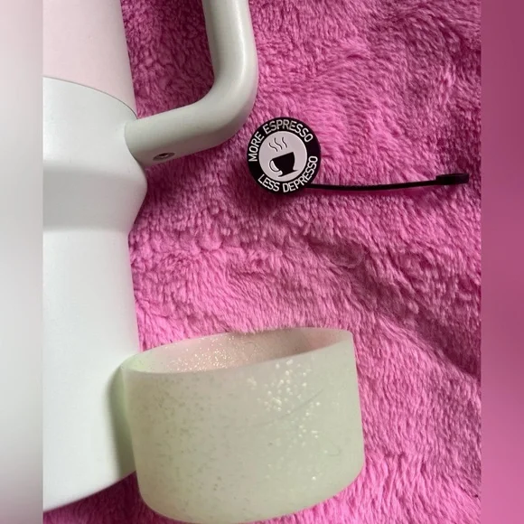 Stanley Quencher H2.0 Tumbler DIVI COLLAB BUNDLE - Picture 3 of 7